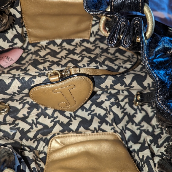 EXCELLENT! Juicy Couture "Baby Fluffy" Bag with Pink Dust Bag - Picture 3 of 9